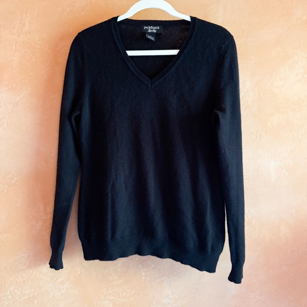 Peck & Peck Luxury Black Cashmere V-Neck Sweater Size M